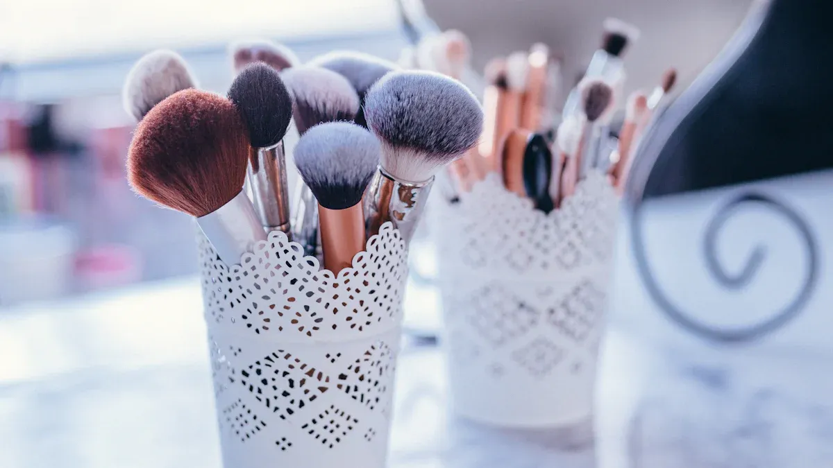 Uses of Makeup Brushes