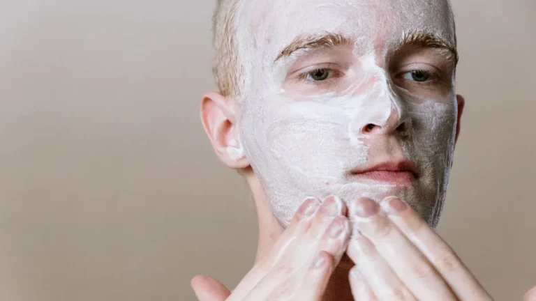 How to Prep Skin Before Applying Makeup